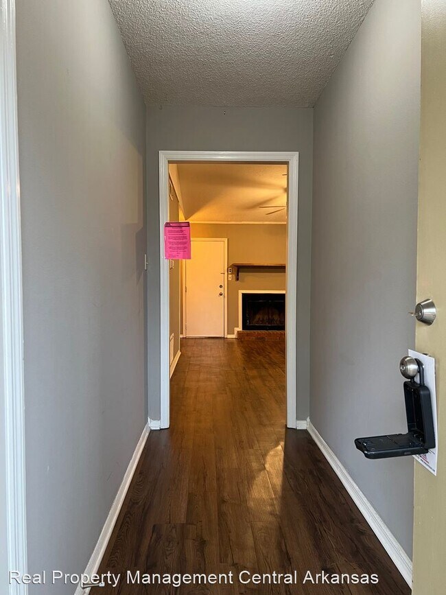 Building Photo - 3 br, 2 bath House - 2608 Carywood Dr.