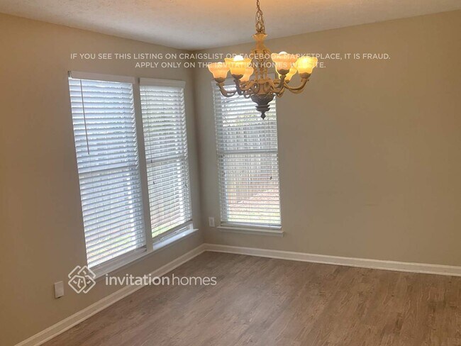 Foto del edificio - 4562 Hickory Forest Dr NW
