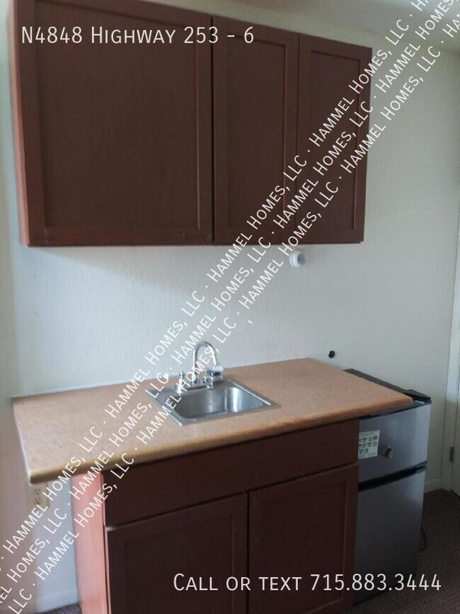 Foto del edificio - N4848 Hwy 253