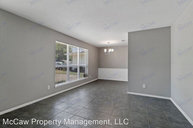 Foto del edificio - 4 br, 2 bath House - 737 Willow St.