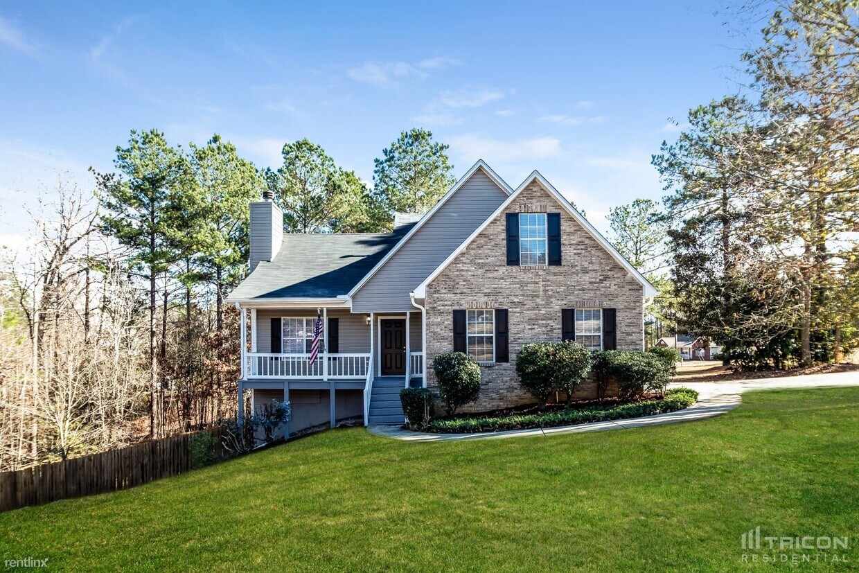 Primary Photo - 201 Ranch Ct