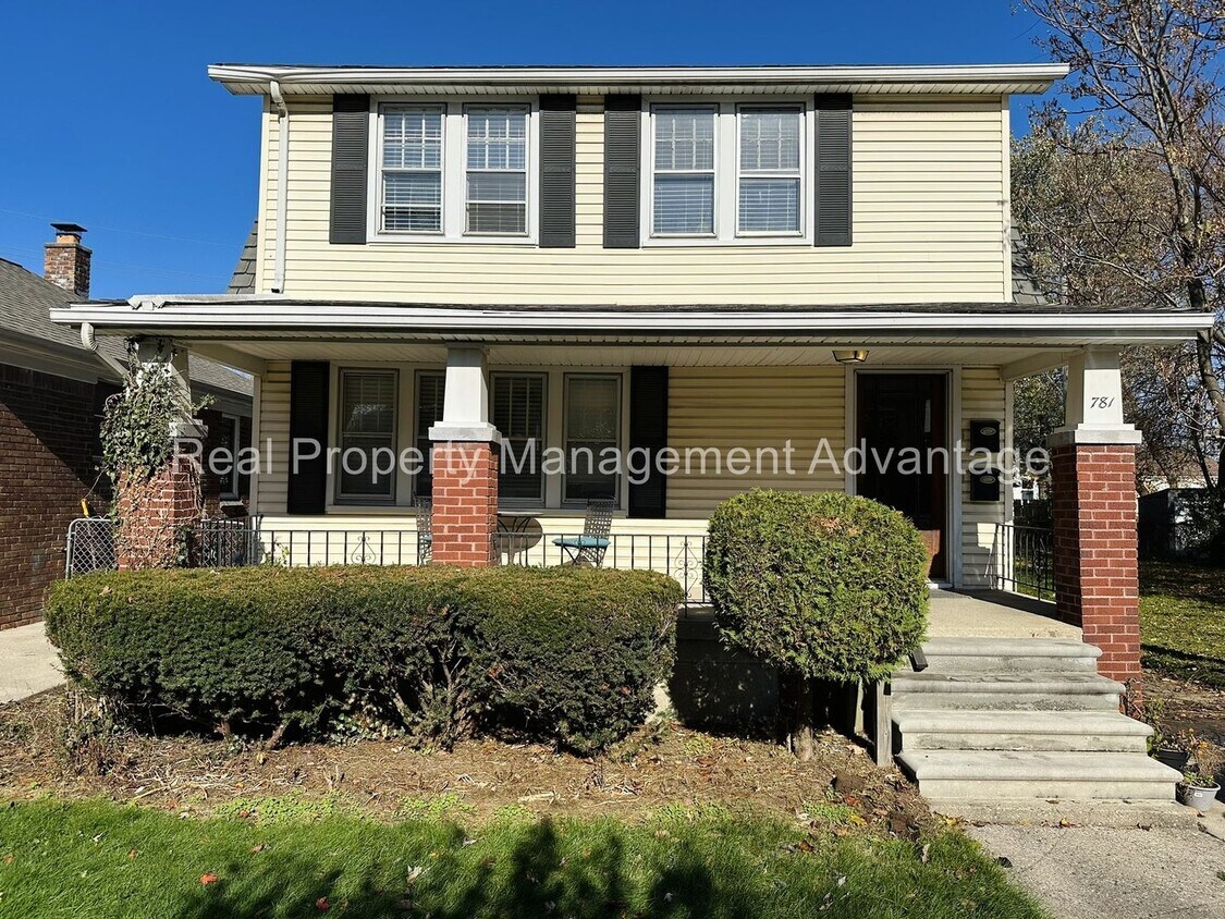 Primary Photo - 781 Camden St