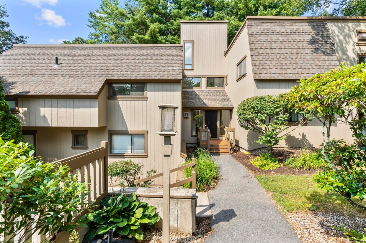 Foto principal - 43 Great Meadow Ln