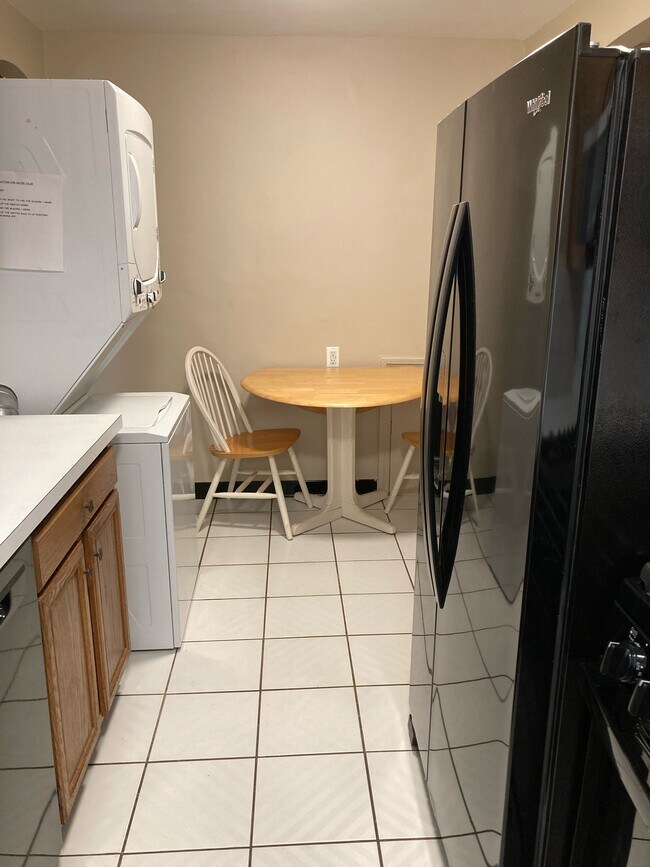 Kitchen 2 - 6 Trent Rd