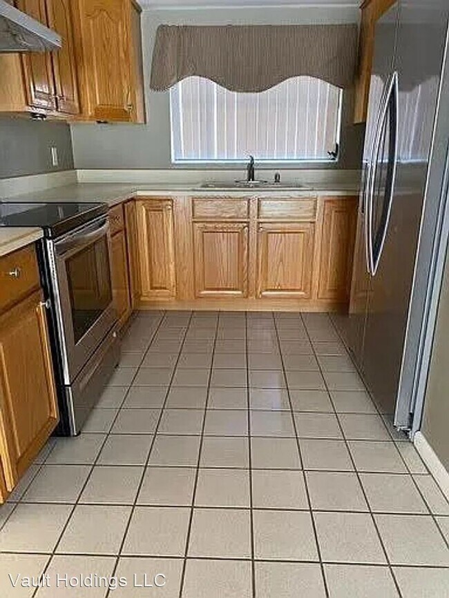 Building Photo - 3 br, 2 bath House - 1483 Magellan Circle