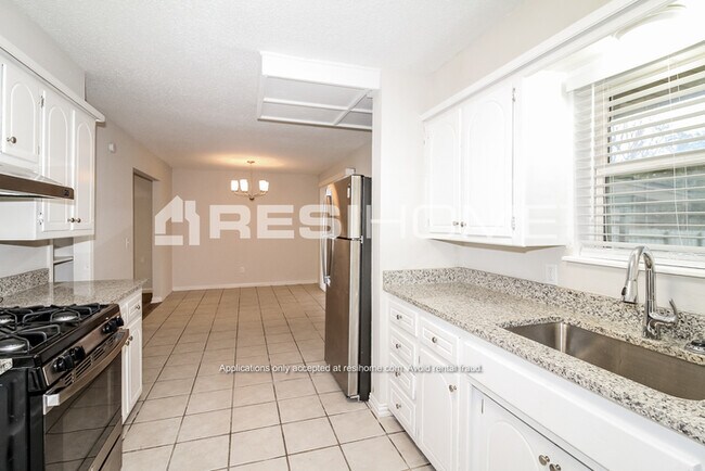 Foto del edificio - 1028 Nw 5Th St