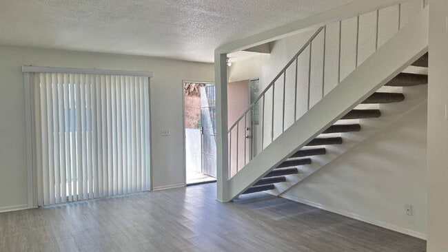 Building Photo - Rm Resort, Rancho Mirage 3 Bedrooms, 3 Bat...