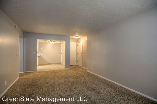 Building Photo - 120 S 38th St