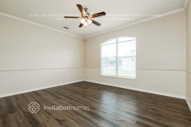 Foto del edificio - 31602 Loch Aline Dr
