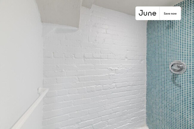 Foto del edificio - 1443 Parkwood Pl NW