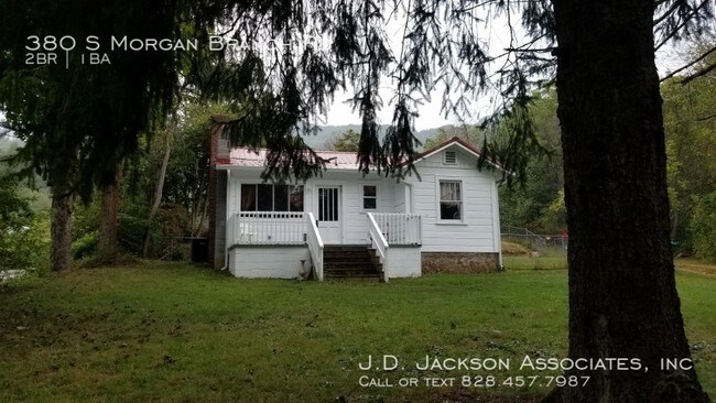 Building Photo - Remodeled Farmhouse