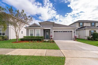 Building Photo - 902 Grand Hilltop Dr