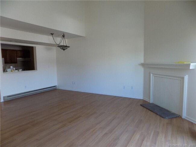 Building Photo - 112 Willow Springs