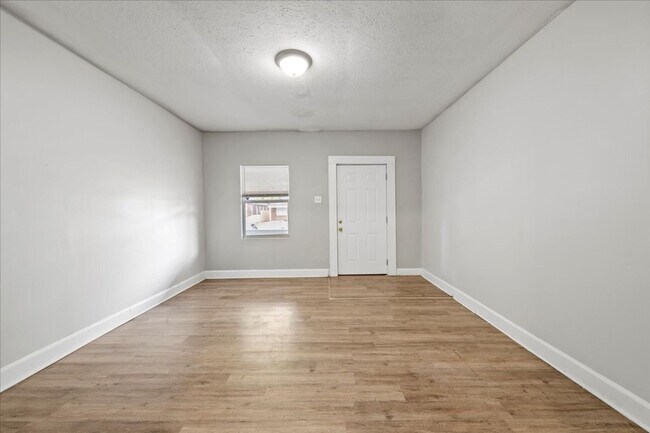 Foto del edificio - 1119 N Dearborn St