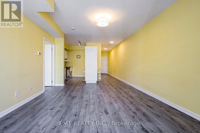 Building Photo - 111 Elizabeth St