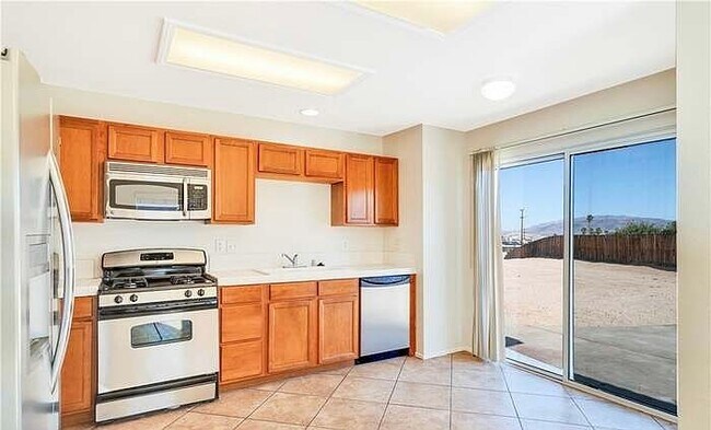 Foto del edificio - 71667 Sunnyvale Ct