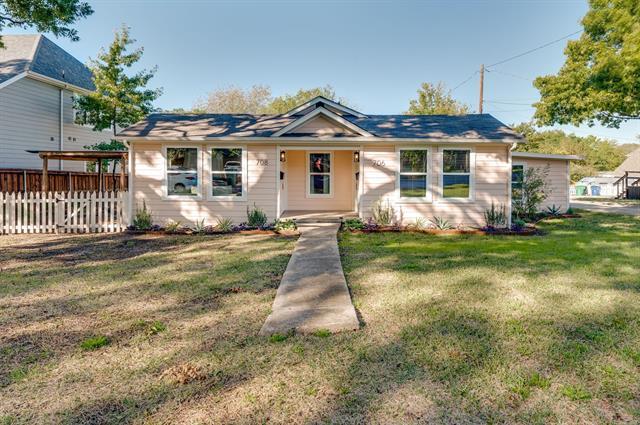 Primary Photo - 706 Cedar St