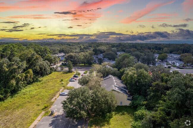 Aerial Photo - Brookewood