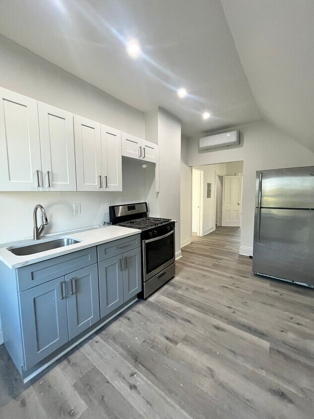 bht#16 - 188 Lembeck Ave