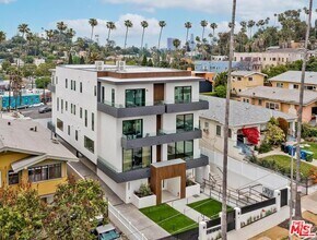 Building Photo - 1436 Edgecliffe Dr