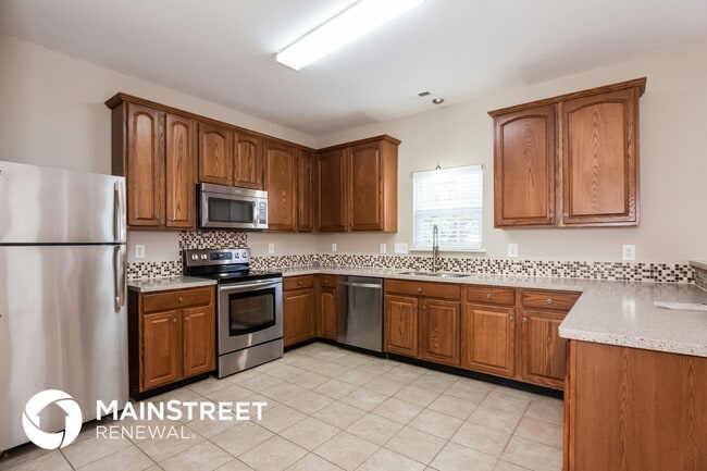 Building Photo - 10209 Fairbourne Ct