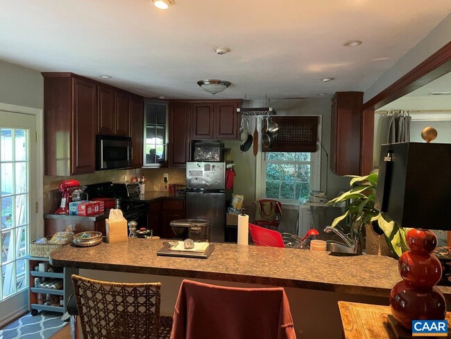 Foto del edificio - 1618 Mason Ln