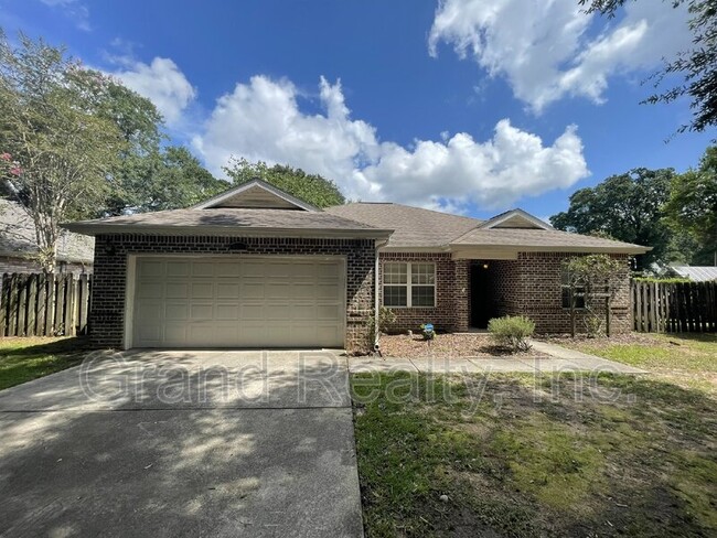 Building Photo - 5022 Patterson Ln