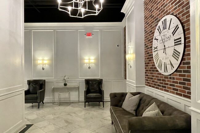 Hotel Style - Fairfield Metro At Huntington Village