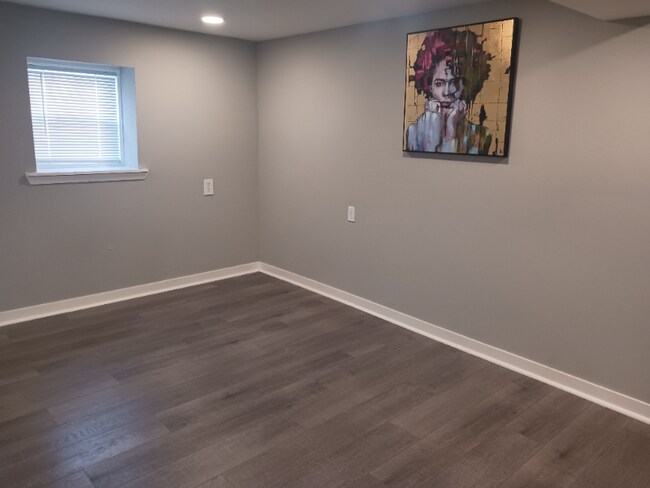 Foto del edificio - 127-129 E 46th St