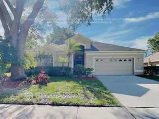 Building Photo - 305 Englenook Dr