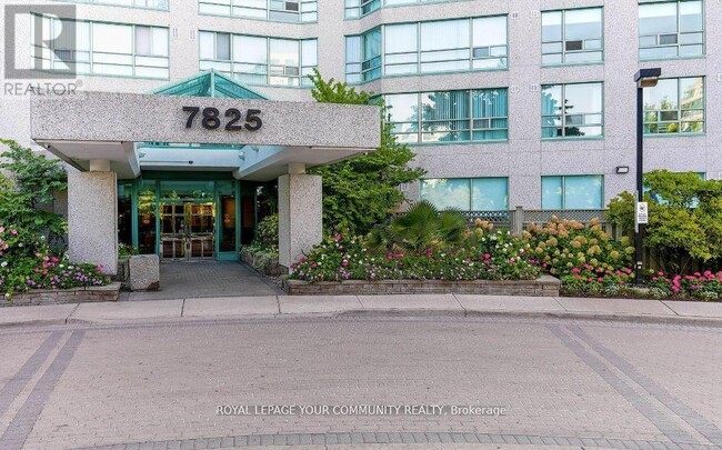 Building Photo - 7825-7825 Bayview Ave