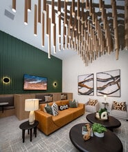 Building Photo - Vivien