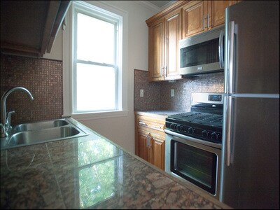 Building Photo - 71 Pinehurst Ave