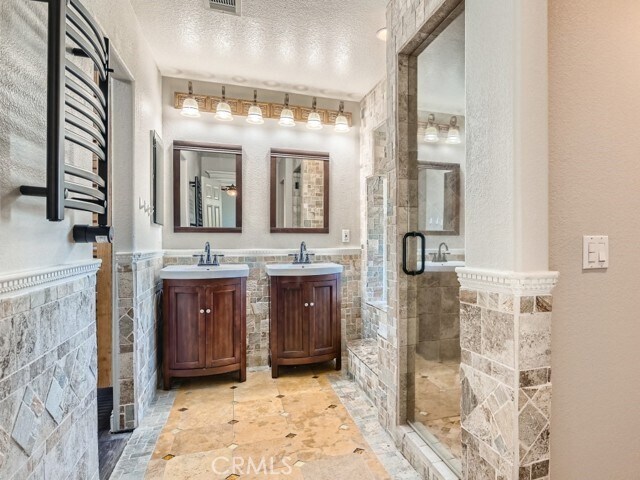 Building Photo - 6216 Blackwolf Way