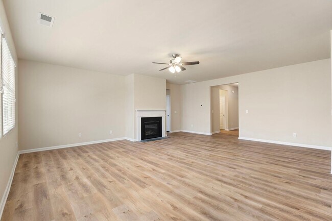 Building Photo - True Ranch Style Living! 2018 Built! 2300+...