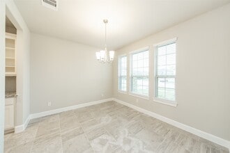 Building Photo - 2587 Artichoke Park Dr