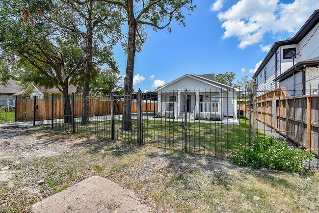 Foto del edificio - 2509 Terry St