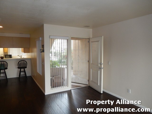 Building Photo - 4809 Bella Pacific Row