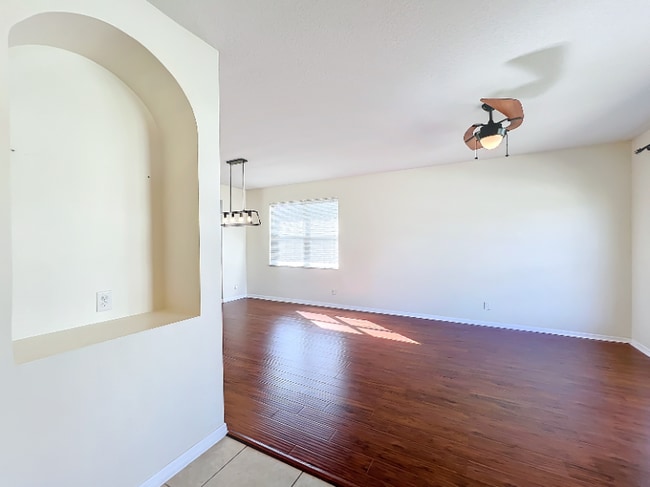 Photo - 4804 Adair Oak Dr House