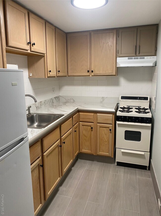 Foto del edificio - 81 South St