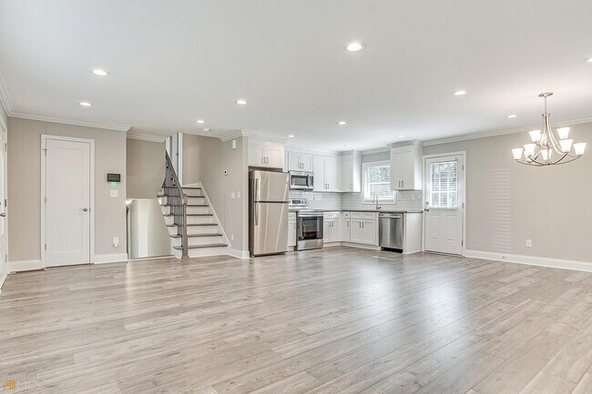Building Photo - 2629 Preston Dr