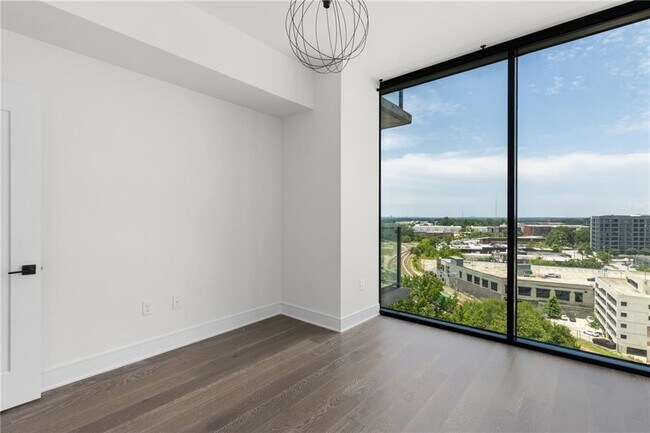 Foto del edificio - 788 West Marietta St NW