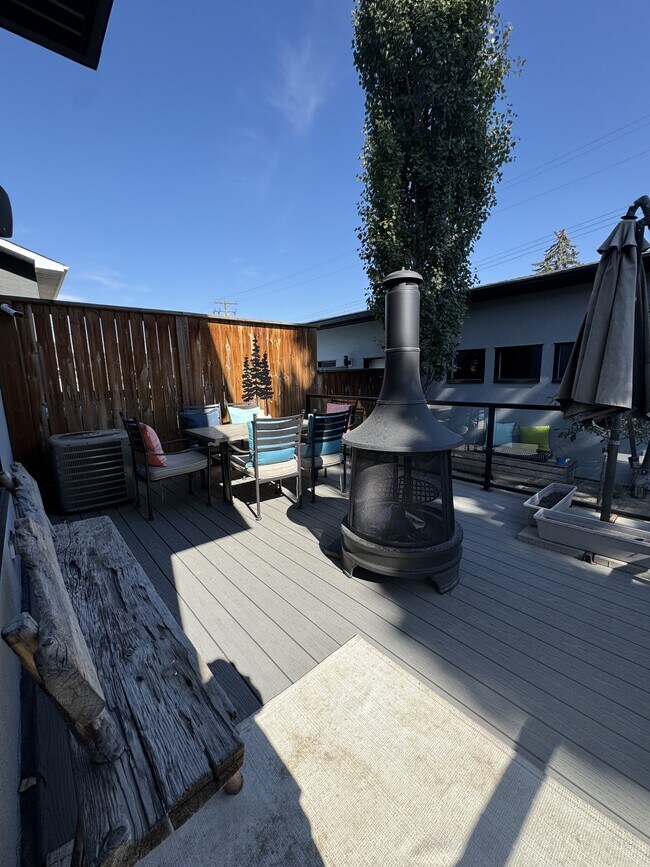 Photo du bâtiment - 224-26A 6a St NE