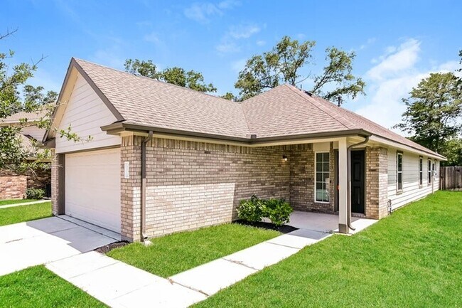 Building Photo - 3313 East Chunk Dr