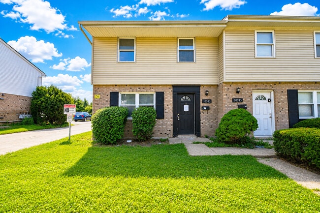 Photo - 10943 Birchridge Dr House