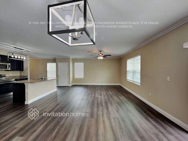 Foto del edificio - 10527 Whispering Hammock Dr