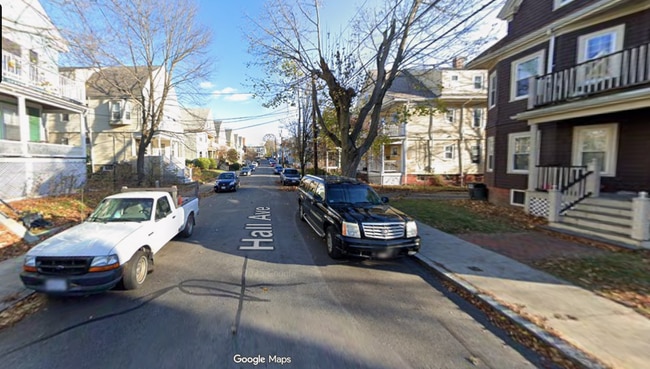 Building Photo - 39 Hall Ave