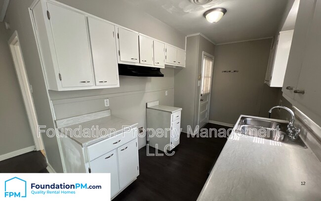 Foto del edificio - 3503 W Deerwood Ave