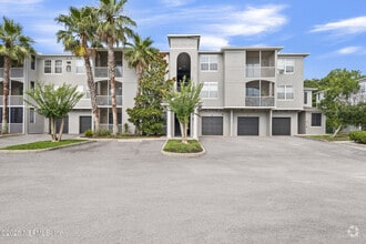Building Photo - 410 S Villa San Marco Dr