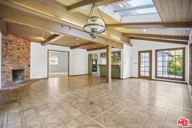 Building Photo - 6748 Wildlife Rd